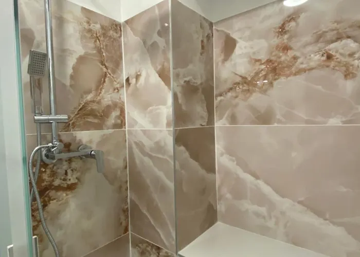 Sweety ゲストハウス 4*